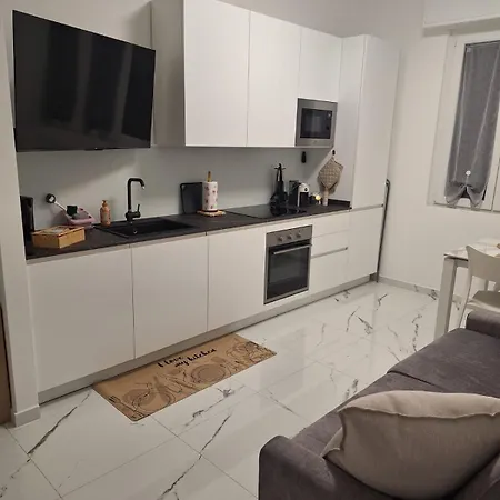 Delizioso Bilocale Paolo Apartment
